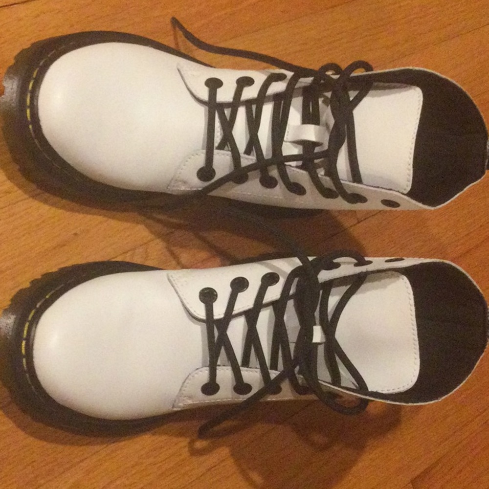 Dr Martens white leather